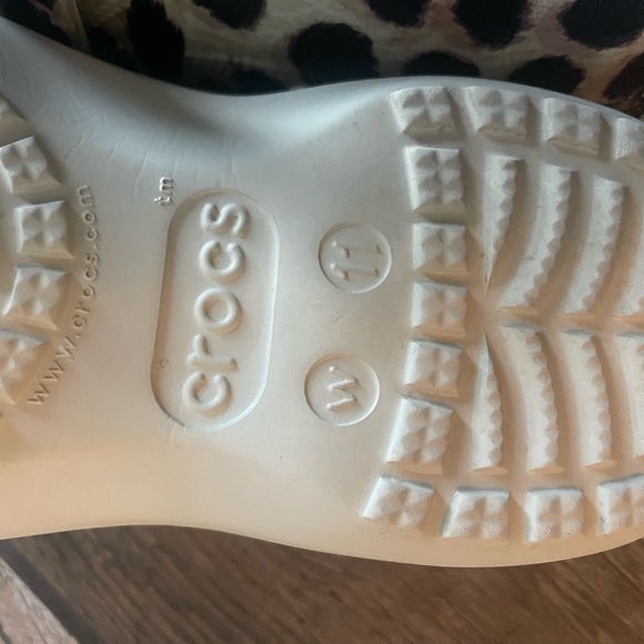 Crocs leopard platform W 11 EUC - Picture 4 of 7